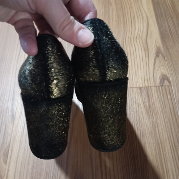 Dries Van Noten Pony Style Calfskin Black Heel Pumps - Picture 9 of 15